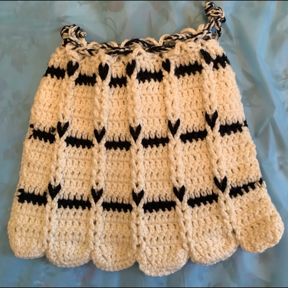 2 Hand Crochet Drawstring Bags - Picture 6 of 9